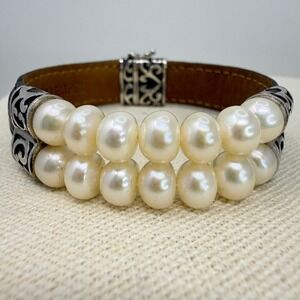 Freshwater Pearl Black Leather Croc Embossed Cuff Bracelet Silver Tone